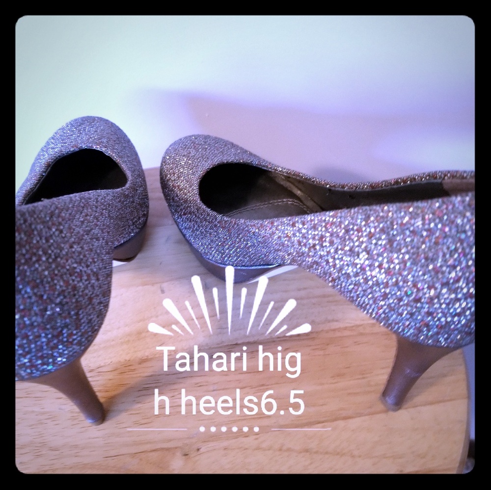 Shoe heels